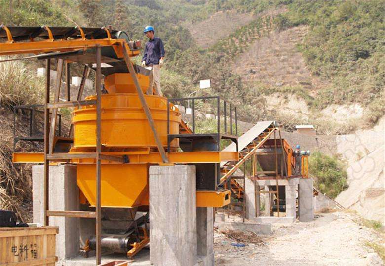 液壓圓錐破制砂機(jī)