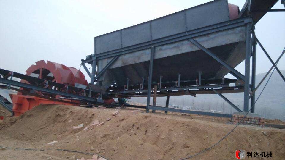 篩沙機生產現場